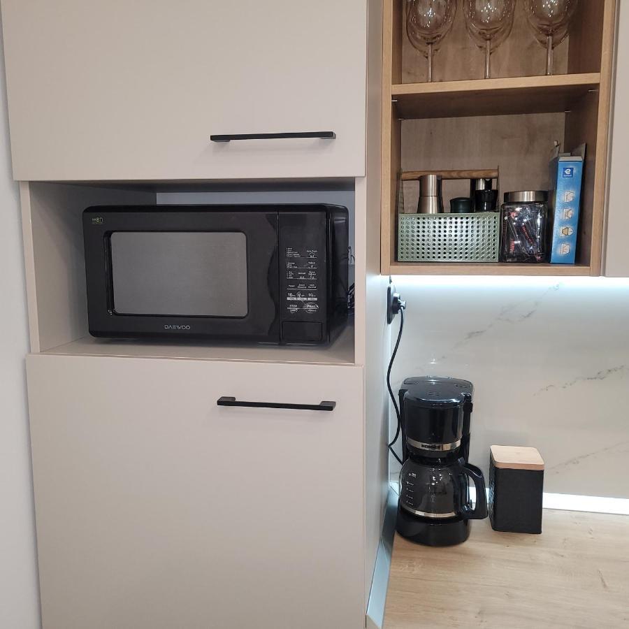 B8 - Spacious, Charming Apartment In Central Σίμπιου Εξωτερικό φωτογραφία