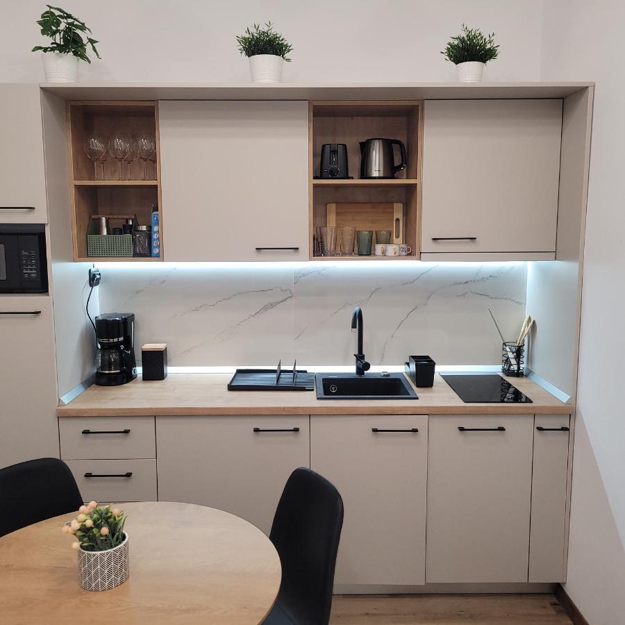 B8 - Spacious, Charming Apartment In Central Σίμπιου Εξωτερικό φωτογραφία